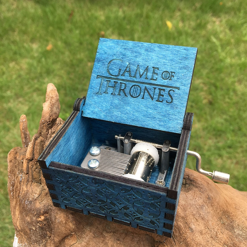 Engraved wooden music box Game of Thrones Theme - Awesomesons
